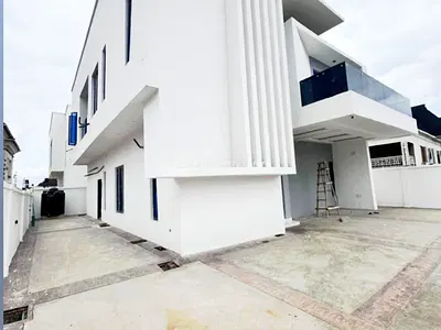 4 Bedroom Fully Detached Duplex with a Study Room and a BQ