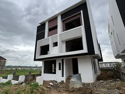 A Semi-Finished 5 Bedroom Luxury Property