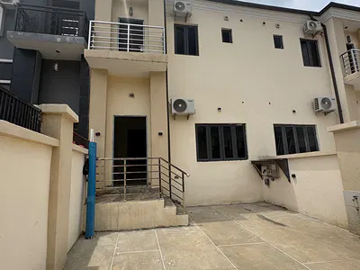 Newly Built 3bedroom Terrace with 2bedroom BQ