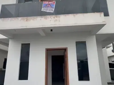 Luxury 5 Bedroom Fully Detached Duplex with BQ