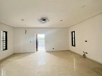 Luxury 5 Bedroom Fully Detached Duplex with BQ