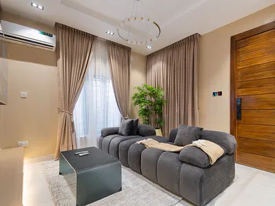 Luxury One Bedroom with PS5 and Other Amenties