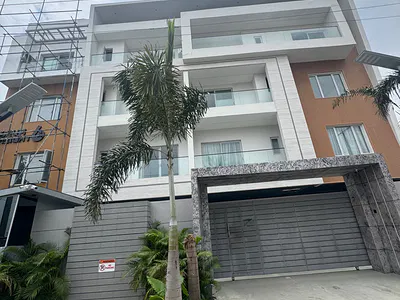 Luxury 2 Bedroom Apartment