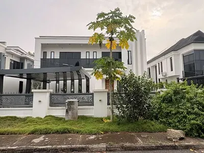 5-Bedroom Fully-Detached Duplex