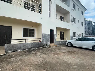 Spacious 3 Bedroom Block of Flat in a Serene Environment