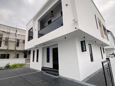 New 4bedroom Duplex Comes with Swimming Pool, Solar Light Plus BQ