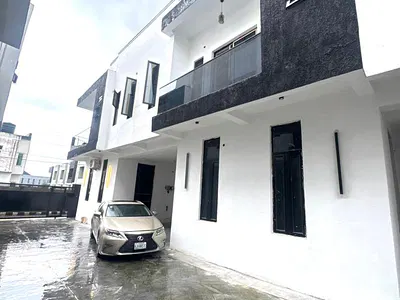 4 Bedroom Terrace Duplex