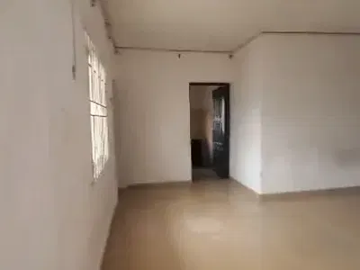 Spacious 2 Bedroom Apartment