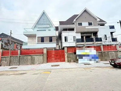 4 Bedroom Semi-Detached Duplex