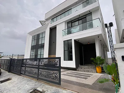 5bedroom Duplex Comes with Swimming Pool, Internal Elevator, Cinema