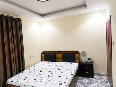 Shared Space in a 2 Bedroom Apartment
