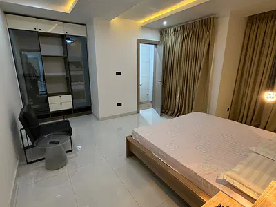 Elegant Fully Furnished One Bedroom Apartment with Pool, Gym &elevator