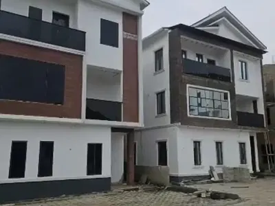 6 Bedroom Semi Detached Duplex with BQ