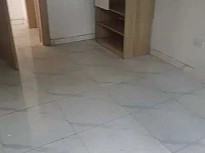 Room Shared Apartment in Chevy View Estate
