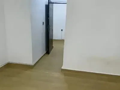 Modern and Spacious 1 Bedroom Apartment { Video}