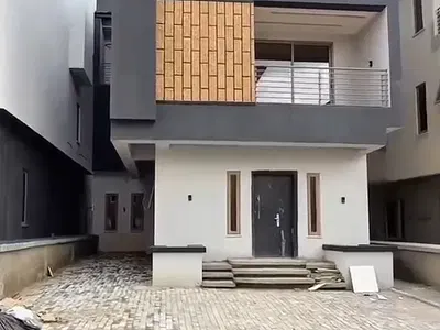 Newly Built 4 Bedroom Detached Duplex with BQ