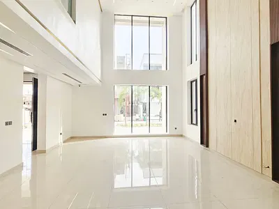 6 Bedroom Luxurious Duplex + 2 Room BQ, Cinema, Elevator Pool, Study
