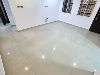 Newly Renovated 2 Bedroom En-Suite Service Apartment