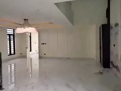 New 5 Bedroom Luxurious Duplex