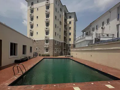 3 Bedroom Apartment with BQ Elevator and Pool