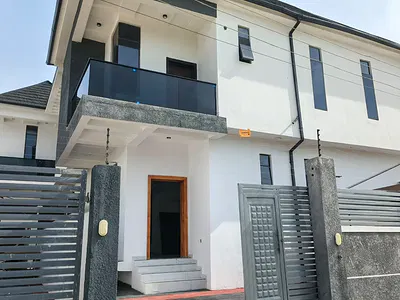 Affordable 4 Bedroom Fully Detached Duplex with BQ Suits for Invest