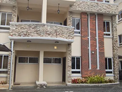 Clean 4bed Duplex in Chevron