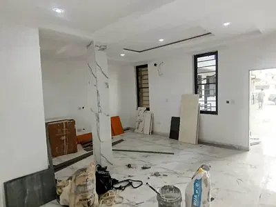 Newly Built 1 Bedroom Flat on Ground Floor. 2 Toilets