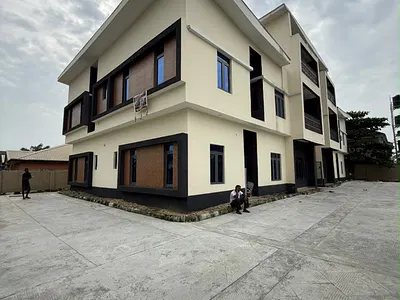 3 Bedroom Apartment with BQ