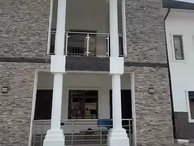Newly Built 2 Bedroom Apartment.