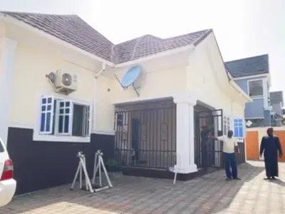 Luxury Spacious 3bedroom Bungalow
