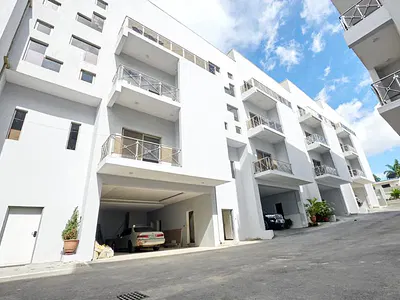 6-Bedroom Terrace Duplex at Ministers Hill