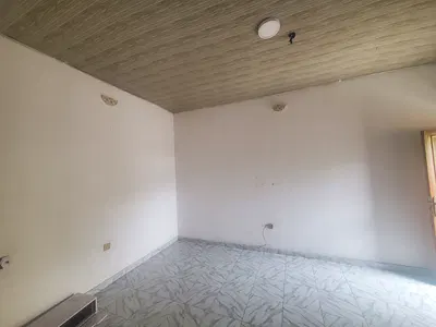 Well Maintained One Bedroom Mini Flat