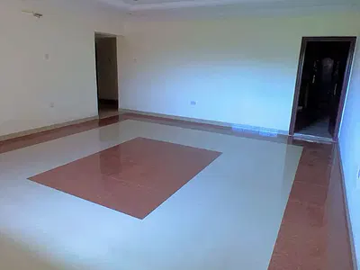 Well Maintained 3 Bedroom Apartment Upstairs with a Room BQ