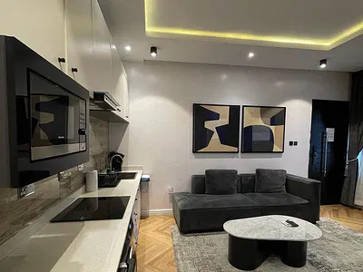 Luxury 3 Bedroom Apartment with Seaview, PS5, Snooker, Table Tennis,