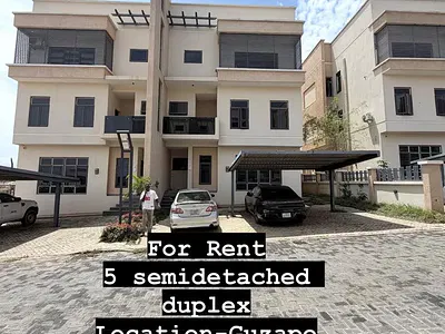 5 Bedroom S-Detached Duplex+bq