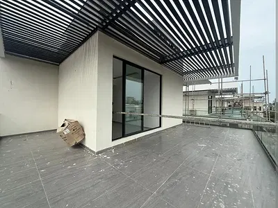 Luxury 6 Bedroom Home with Cinema, Pool and 2 BQ