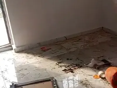 Newly Built Room Selfcon (Video)