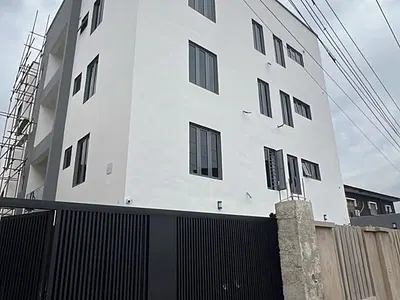 Nicely Built 2 Bedroom Apartment with BQ
