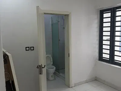 Guest Room at Chevyview Close to New Road