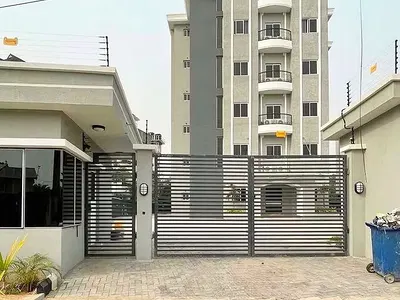 Luxury 3bedroom Apartment with BQ