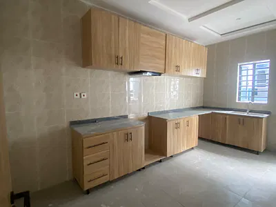 Luxury Spacious 2 Bedroom Apartment