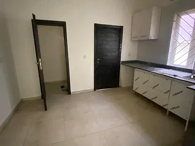 Refurbished 3 Bedroom Apartment in Serene Surroundings