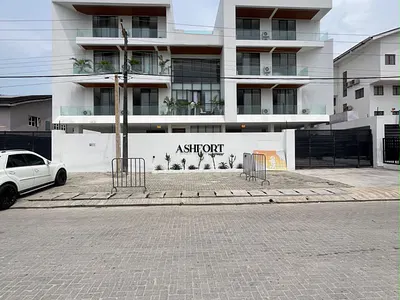 Luxurious 1 Bedroom Apartment
