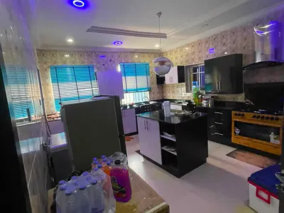 2 Bedrooms and 3 Bedroom Flat