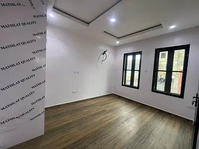 Tastefully Finished 3 Bedroom Apartment