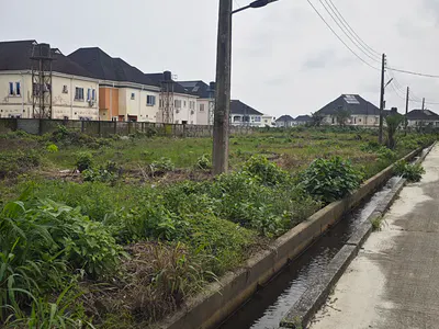 900 SQM of Land with Global C of O