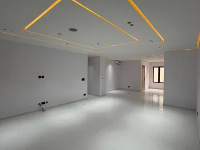 Lovely 4 Bedroom Apartment with Swimming Pool
