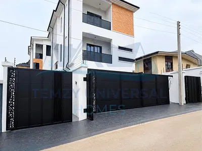 Newly Built 4 Bedroom Fully Detached Duplex with BQ