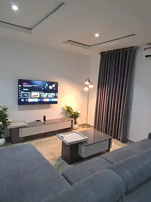 Furnished 2-Bedroom Apartment
