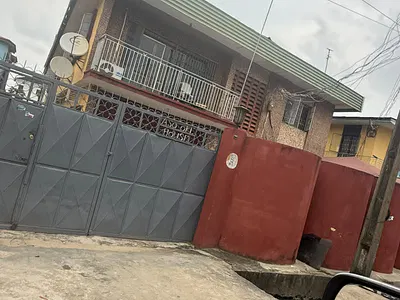 A Storey Building Containing Blocks of Flat
